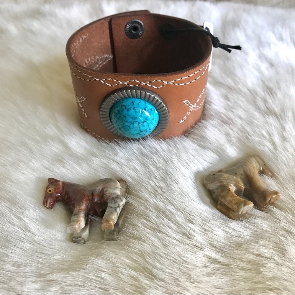 NEW Leather stitched & cabochon embellishe…